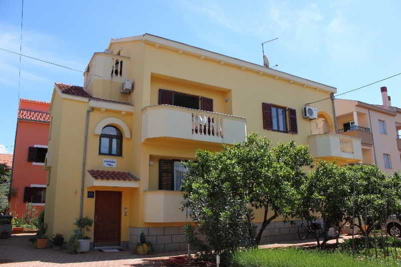 Marijan Hotel Zára Kültér fotó